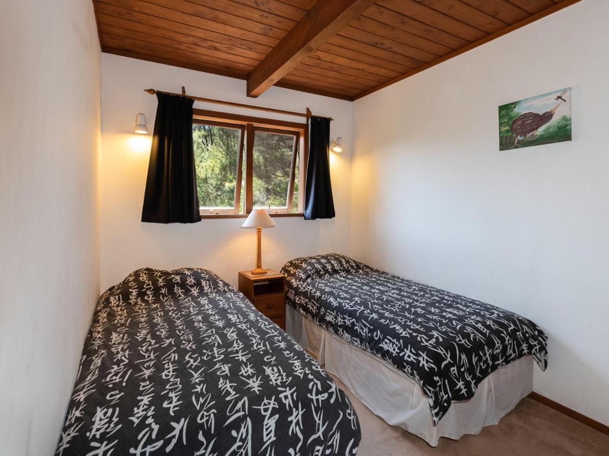 Te Maiki Escape - Russell Holiday Home Eksteriør billede